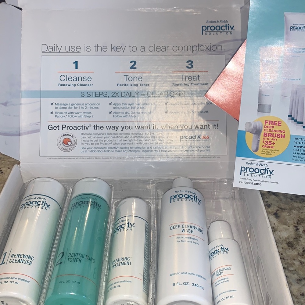 PROACTIV Acne treatment + Deep body wash